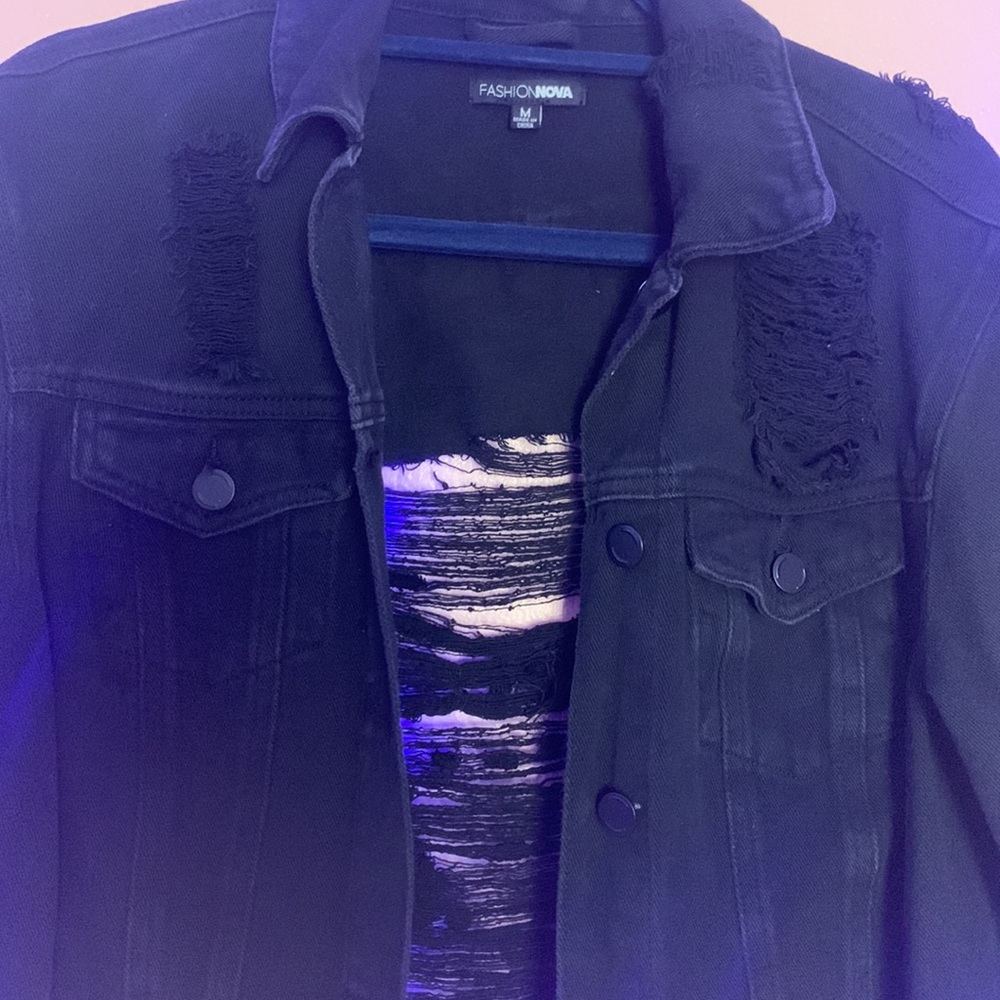 Black Denim Ripped Jacket - Picture 3 of 5